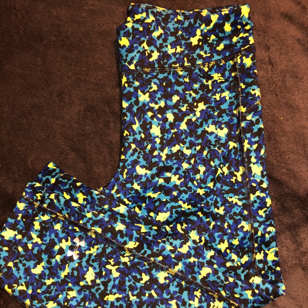 Under armor compression capris